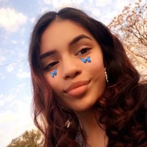 Meet your Posher, Gabriella